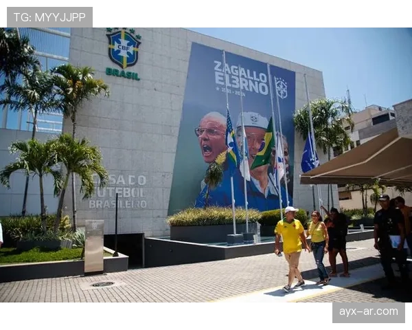 贝肯鲍尔时代铸就德国足球辉煌,传奇影响力历久弥新 贝肯鲍尔时代铸就德国足球辉煌,传奇影响力历久弥新