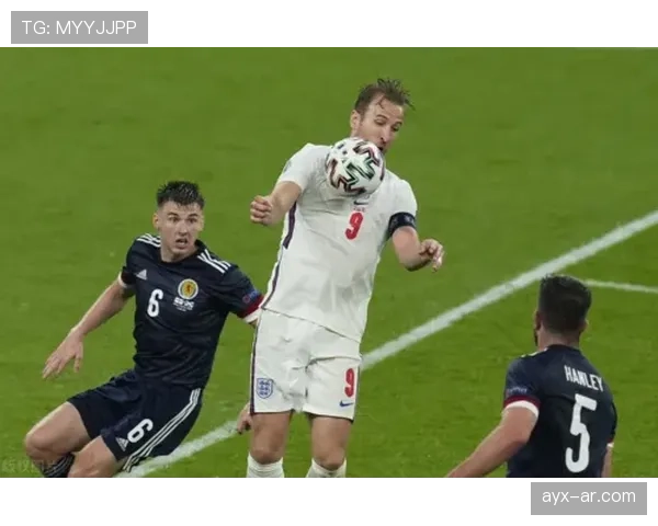 英格兰队欧国联表现低迷惨遭降级,球迷热议球队未来走向 英格兰队欧国联表现低迷惨遭降级,球迷热议球队未来走向