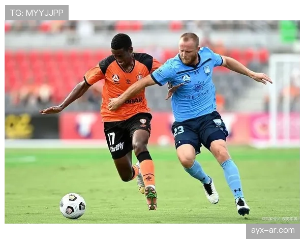 穆西亚拉持续展现场上成熟度,年轻足球天才状态回暖引发关注 穆西亚拉持续展现场上成熟度,年轻足球天才状态回暖引发关注